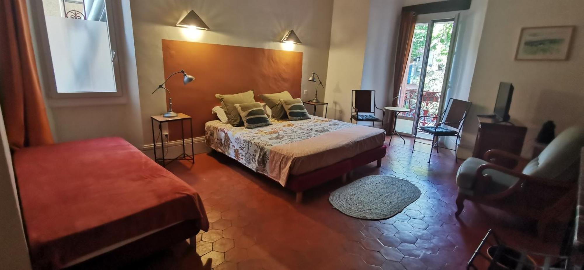 Bed and Breakfast Le Mimosa Saint-Saturnin-de-Lucian Екстер'єр фото